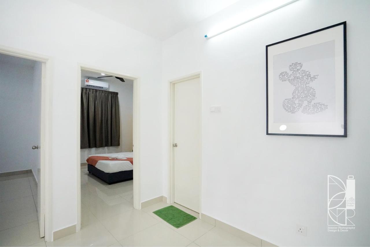 Desaru Ktv Mickey Theme By Joyfully 29M6 Bandar Penawar Exterior foto